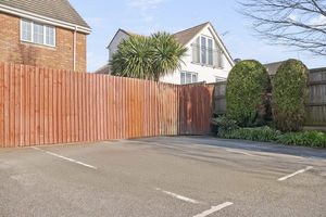 Photo 23- click for photo gallery